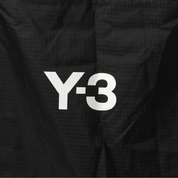 Y-3 Black Nylon Tote - Picture 4 of 10